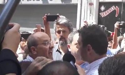 Ahmet Şık: Hükümetiniz ve bakanınız yasa dışıdır