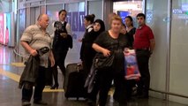 Atatürk Havalimanı'nda Bayram Dönüşü Yoğunluğu Sürüyor