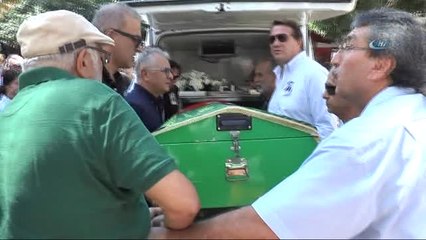 Fazıl Say Annesini Son Yolculuğuna Uğurladı