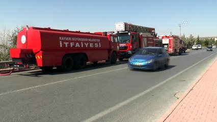 Tarihi ilçede arazi yangını - KAYSERİ