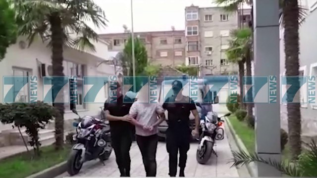 KUNDERSHTUAN POLICINE, ARRESTOHEN TRE TE RINJ - News, Lajme - Kanali 7