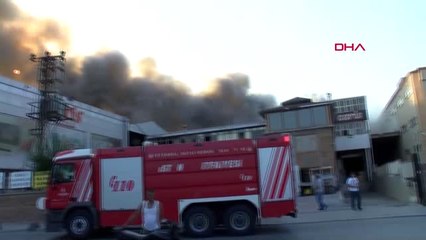 Arnavutköy'de Fabrika Yangını