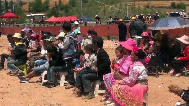 Tsi xav Ncaim Koj mus by Nkauj Zuag Kwm