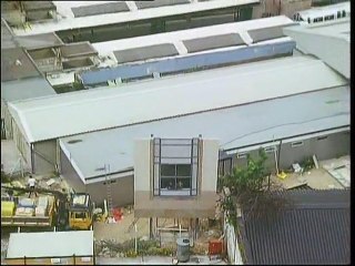 Bottom - S02-E01 - Digger