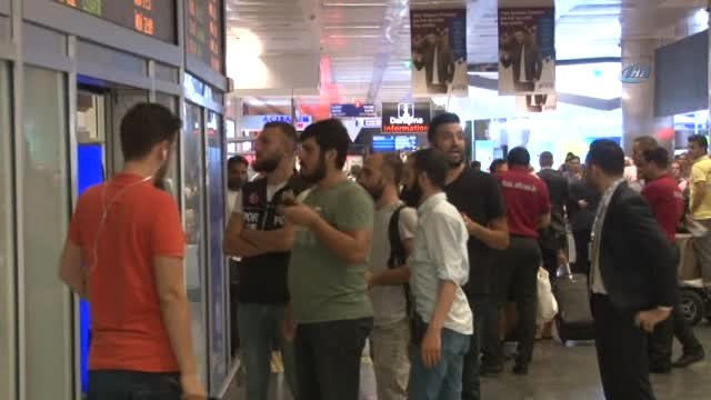 Loris Karius, Beşiktaş İçin İstanbul'da