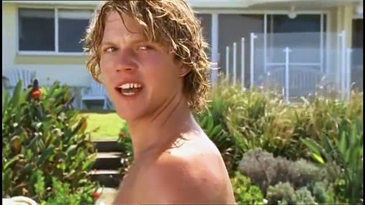 Blue Water High S01E21