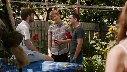 Please Like Me S02 E02 Ham