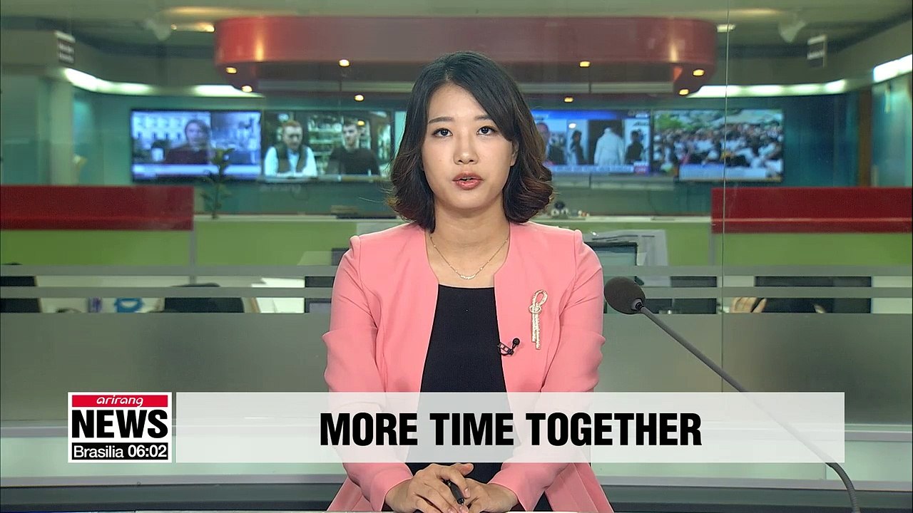Long-lost family members from both Koreas relish every moment of their second day together