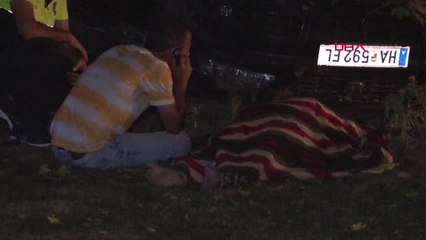 Konya - Otomobil, Kaldırımda Çiçek Satan Kadın ve Çocuğunun Üzerine Düştü 1 Ölü, 3 Yaralı