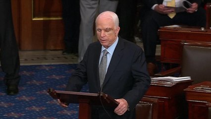 وفاة السناتور الجمهوري الأميركي جون ماكين