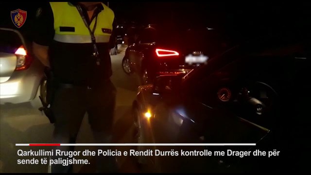 Ora News - Mbi 300 gjoba shoferëve në Durrës