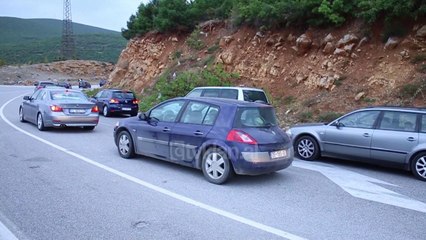 Vijon dyndja e pushuesve nga Kosova