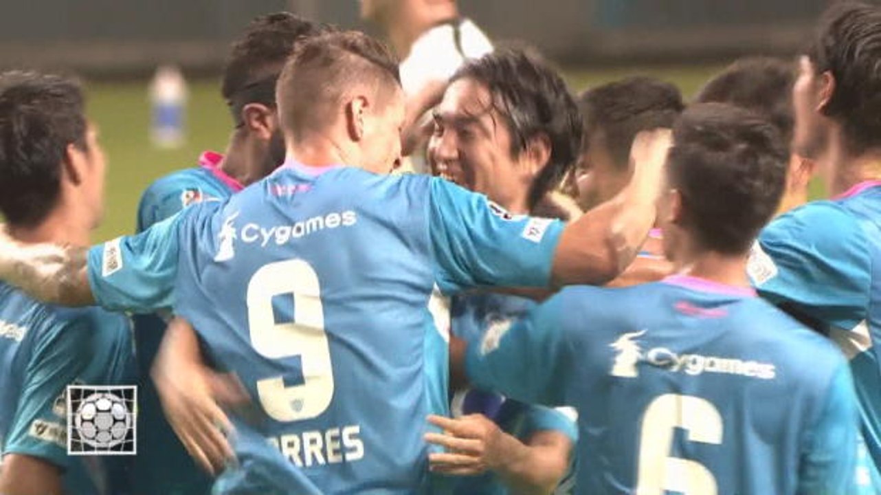 Torres sets up two goals in Sagan Tosu win