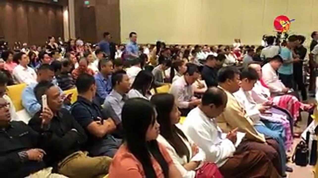 ေႏွးေကြးေနတဲ့ ေဆာက္လုပ္ေရးက႑ ကြန္ဒိုဥပေဒက ေမ်ွာ္လင့္ခ်က္ေရာင္ျခည္ ဟုဆို (႐ုပ္/သံ)ဧရာဝတီ၊ ၾသဂုတ္ ၂၆၊ ၂၀၁၈စုေပါင္းပိုင္အေဆာက္အအံုဆိုင္ရာဥပေဒ (ကြန္ဒိုမီနီယံဥပေ