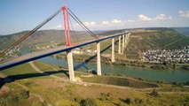 Germania, un ponte che fa discutere