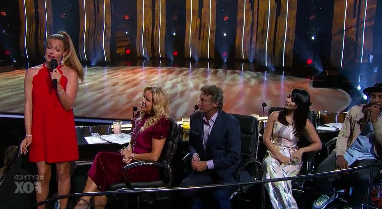 So You Think You Can Dance S15E11 Top 8 Perform - Part 01