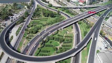 İzmir Tatilin Son Gününde İzmir'de Trafik Sakin