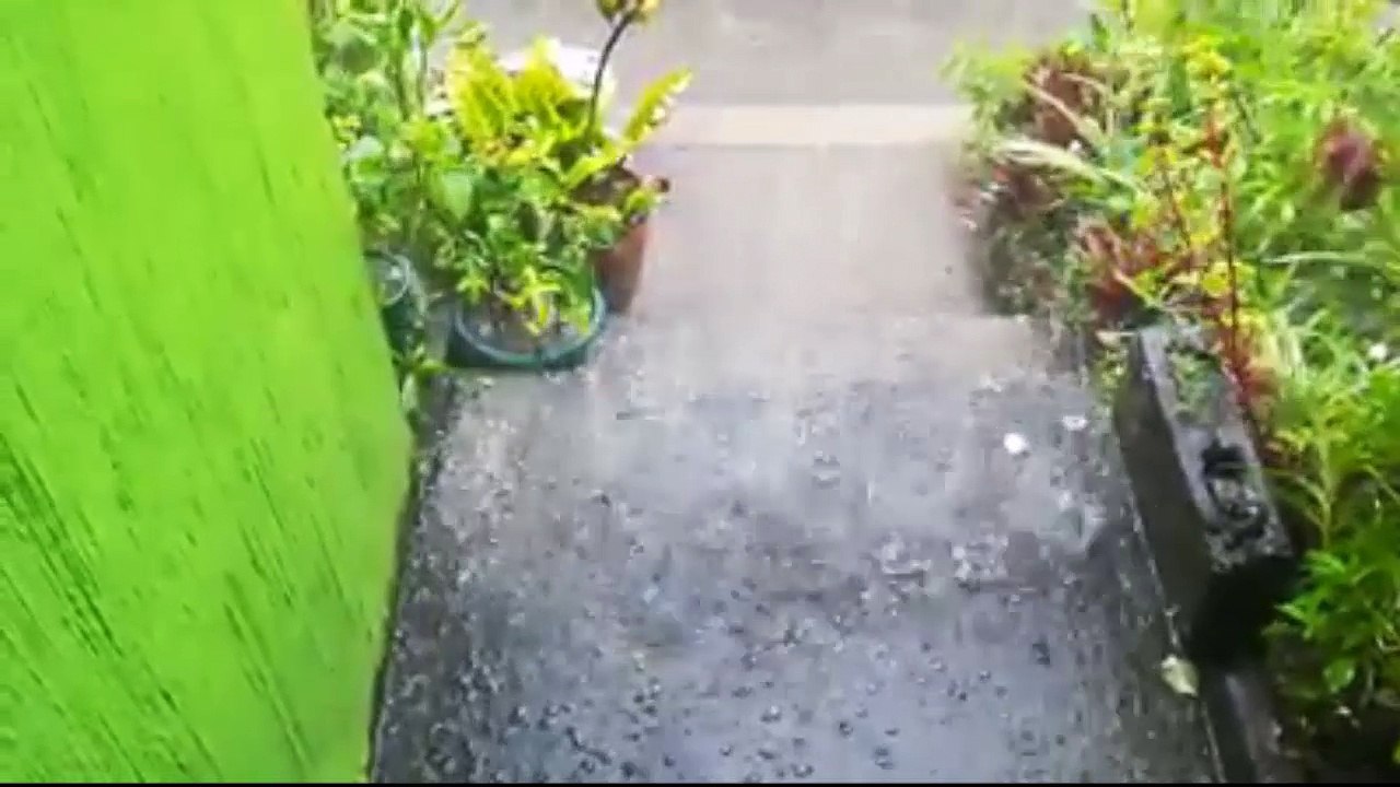 Calles de Santa Tecla parecen Ríos luego de fuerte lluvia con granizo