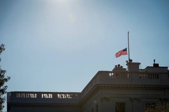 Trump Orders US Flags at Half Staff Until McCain's Interment