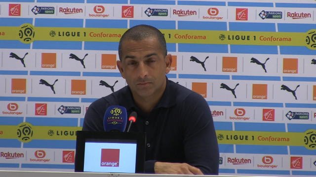 3e j. - Lamouchi couvre Sarr de louanges