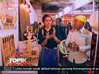 Ardina Rasti Hobi Mengoleksi Batu Akik