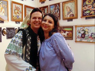 DULCEA BUCOVINA CU ROMANI EI FRUMOSI LA CHIP SI SUFLET !