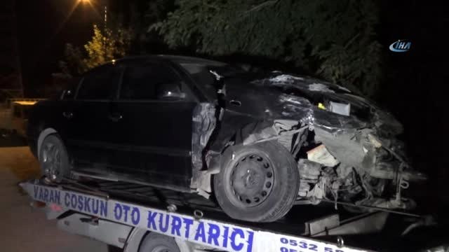 Elazığ'da Trafik Kazası: 3 Yaralı