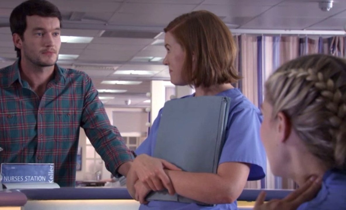 Live/Stream - Holby City Season 20 Episode 35 : Man Down