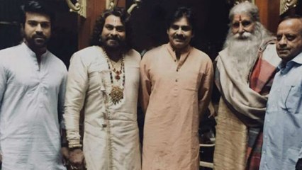 Pawan Kalyan Meets Amitabh Bachchan In Sye raa Sets, Pic Goes Viral