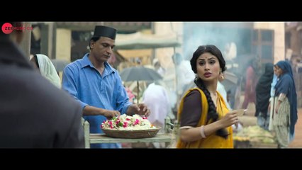 Bolte Parini | Gold | Akshay Kumar | Mouni Roy