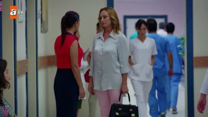 Kan veren Defne’nin dramı! - Kırgın Çiçekler 51.Bölüm