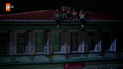 Yurdun çatısında gelecek hayali kuran çiçekler! - Kırgın Çiçekler 51.Bölüm