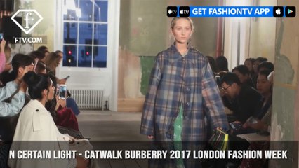 Descargar video: In Certain Light Presents Burberry Catwalk September 2017 London Fashion Week | FashionTV | FTV