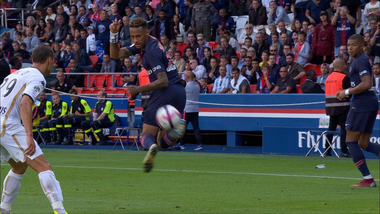 Le geste technique : Neymar Jr