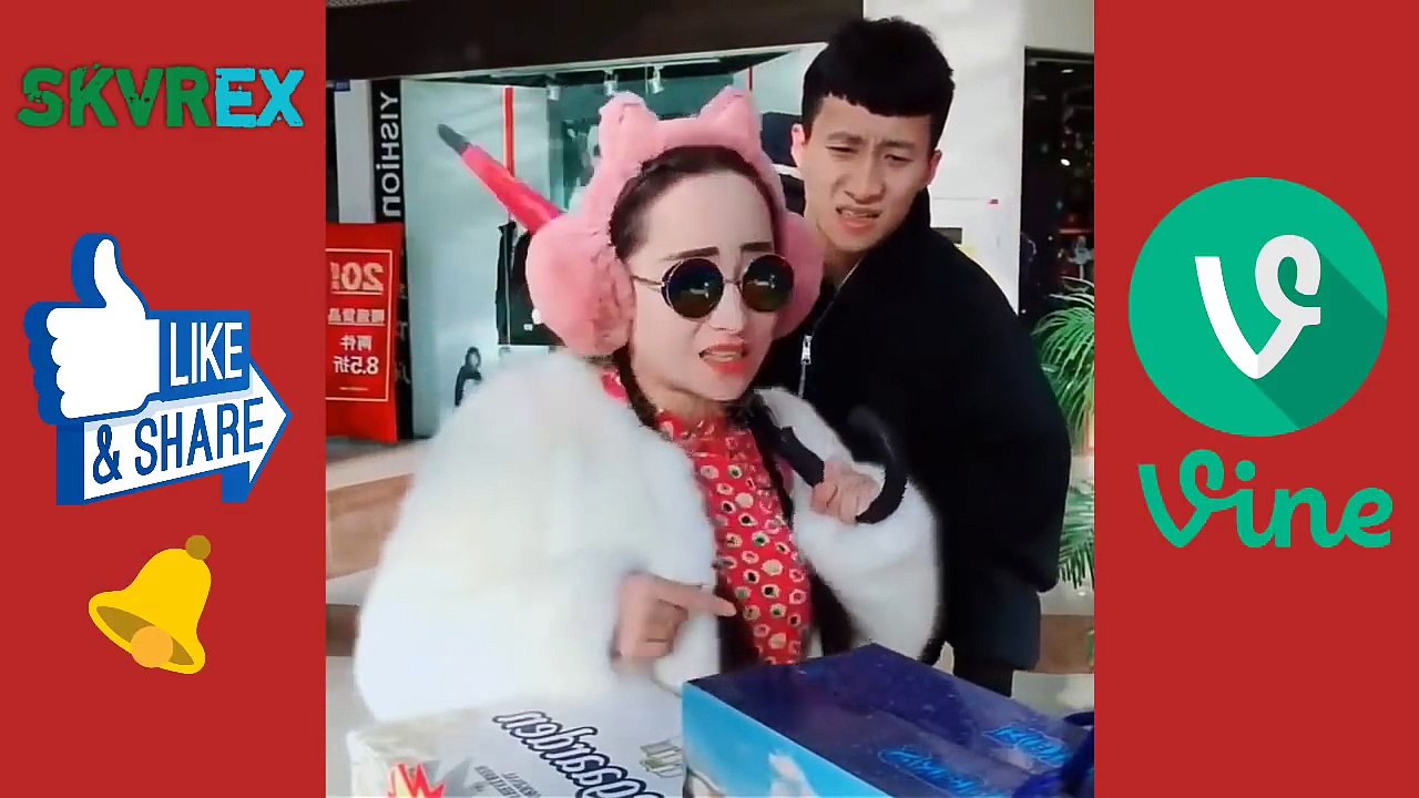 Try not to laugh- Girls Funny Videos