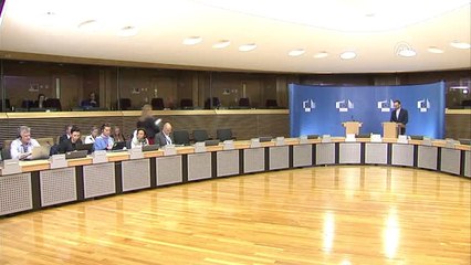 AB'den Arakan Açıklaması