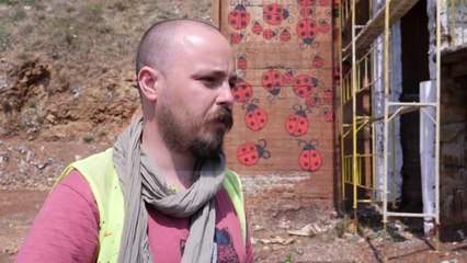 Nusepashke në kullat e braktisura të minierës në Prrenjas  - Top Channel Albania - News - Lajme