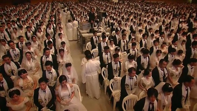 Массовая свадьба в Южной Корее