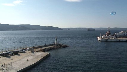 - Amerikan savaş gemisi boğazdan geçti