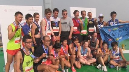Una carrera de 2.000 escalones para subir a la cima de Pekín