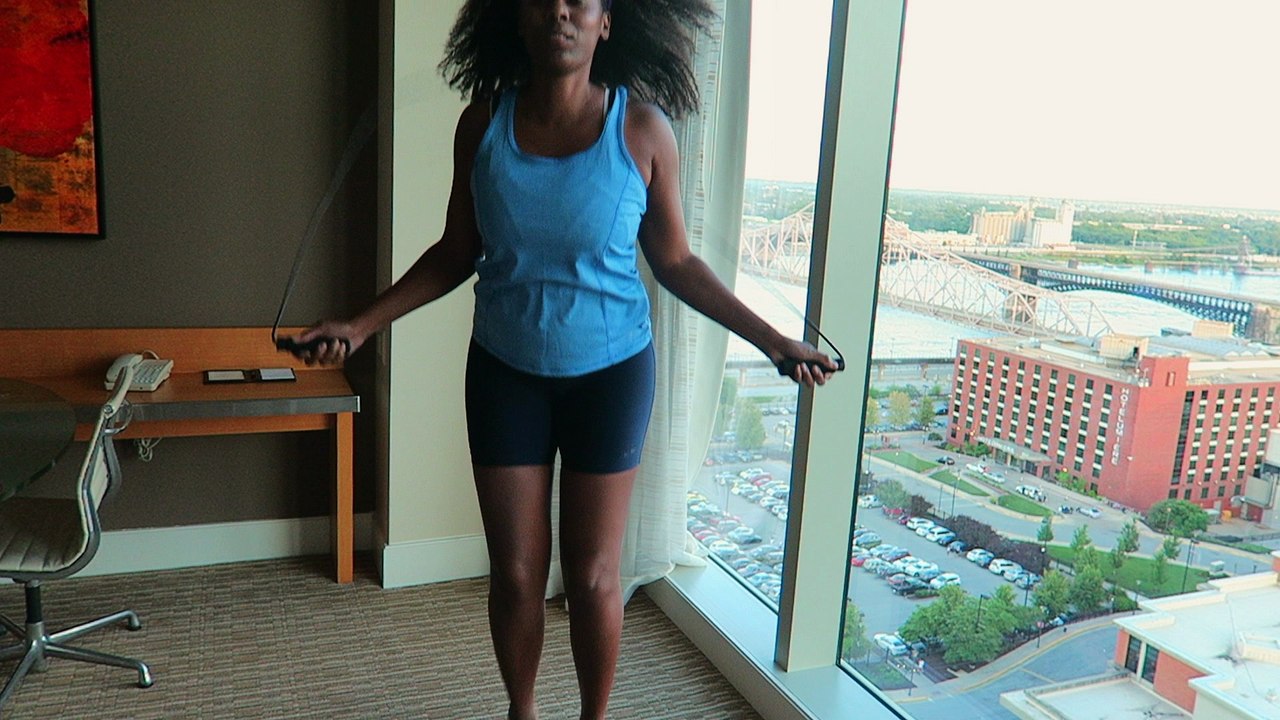 How to stay fit while on the road