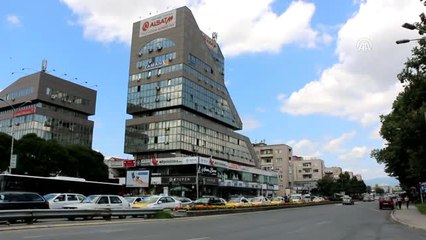 Üsküp'teki "Zaman" Tabelaları İndirildi - Makedonya