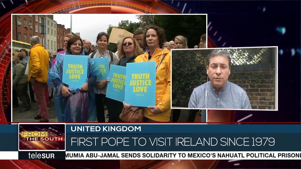 Former Vatican Diplomat Calls on Pope Francis to Resign