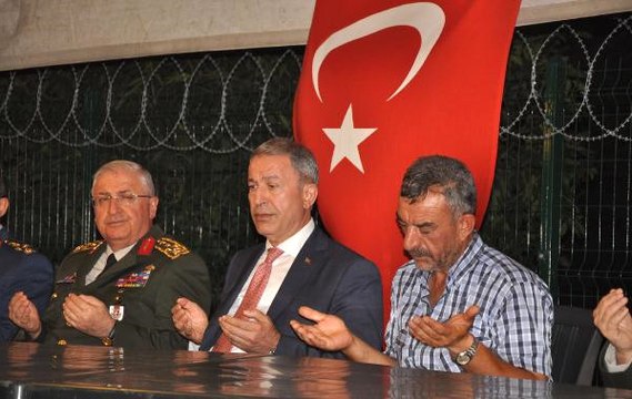 Milli Savunma Bakanı Akar: Bu Terör Bitecek