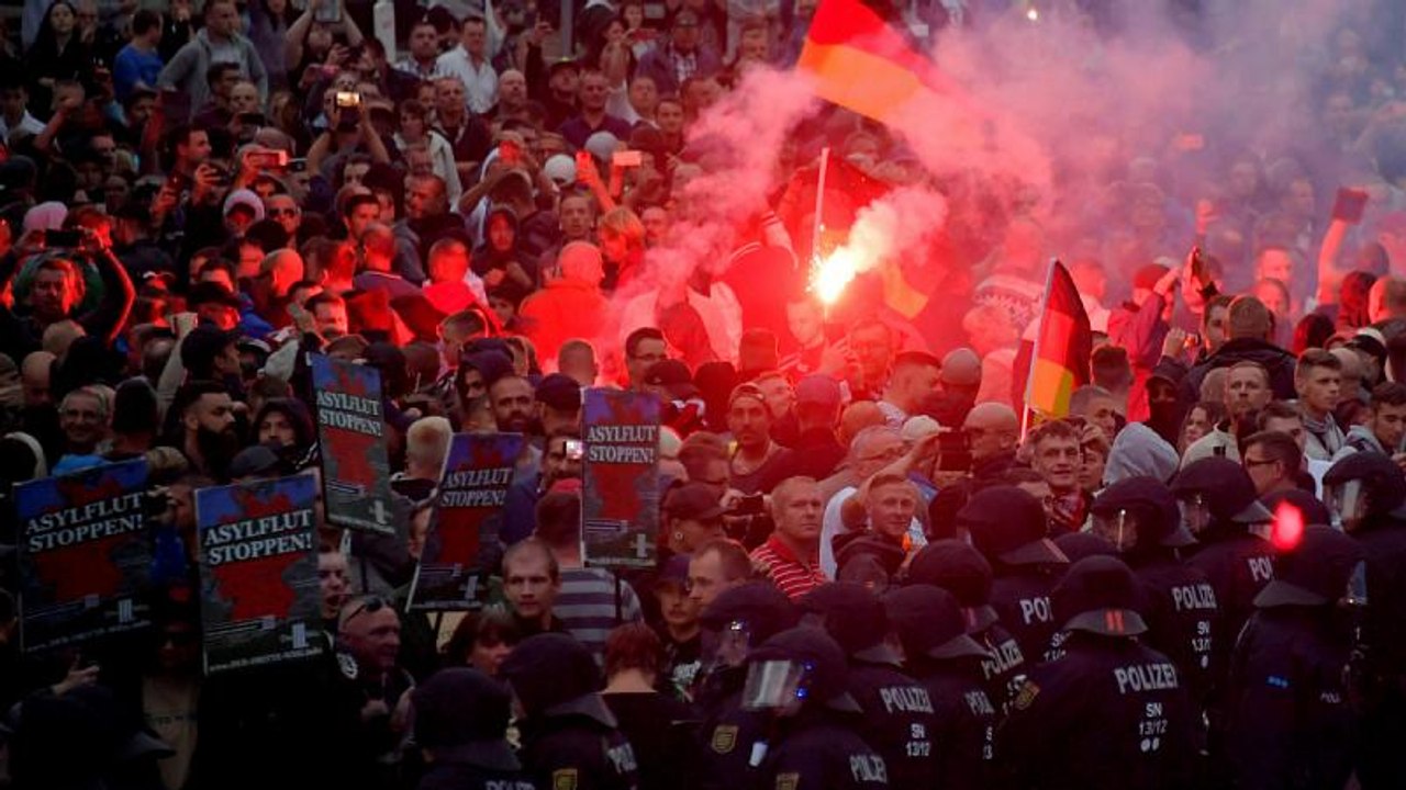 Assassinato em Chemnitz agrava protestos antimigrantes