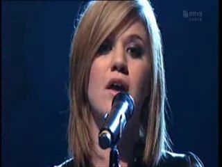 Kelly Clarkson Breakaway Live At Huuma Chestertown