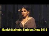 Sara Ali Khan पहुंची Manish Malhotra के फैशन शो पर