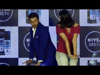 Ranveer Singh ने किया Reporter के साथ BELLY DANCING  | Nivea Brand Ambassador Event