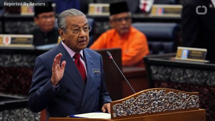 Mahathir Bars Foreigners From New Development City