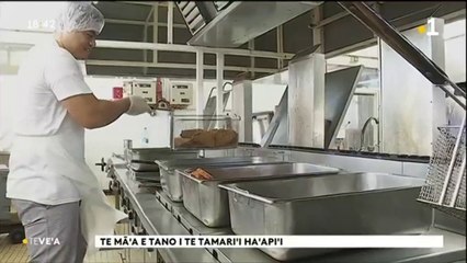 TH : Dans les coulisses de la cantine du Taaone